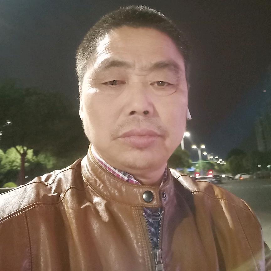 努力奋斗。