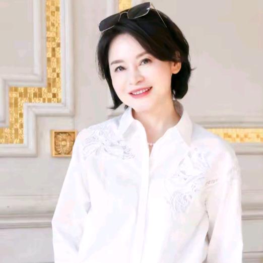 我是摩羯轻奢服饰