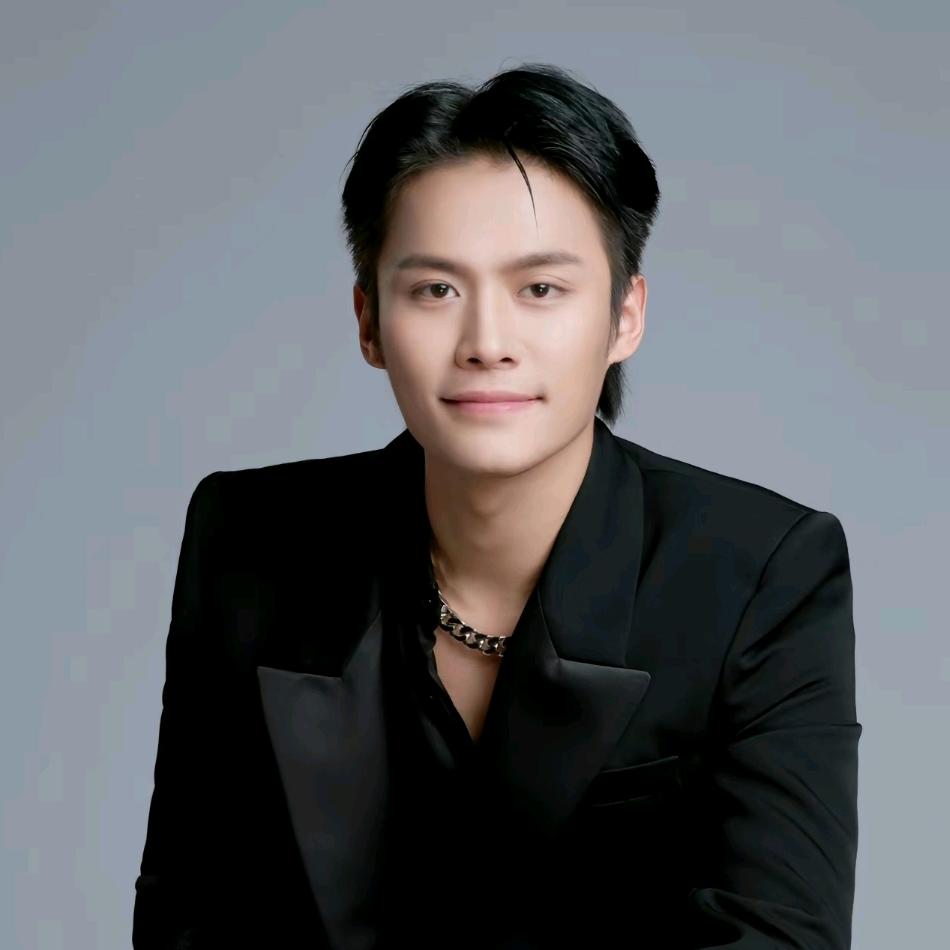 疯狂小杨弟（三只羊网络）