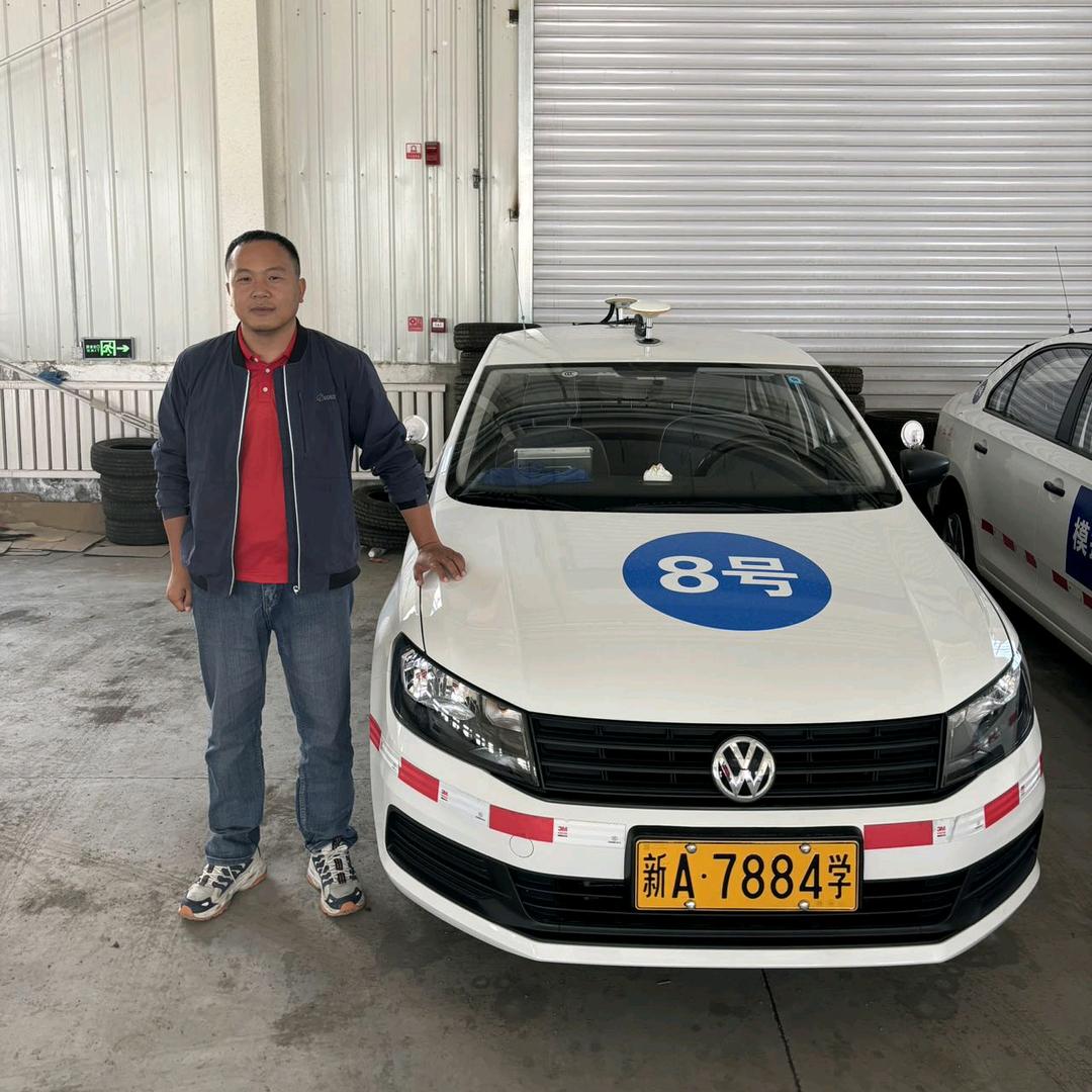 乌市金运通曹教练