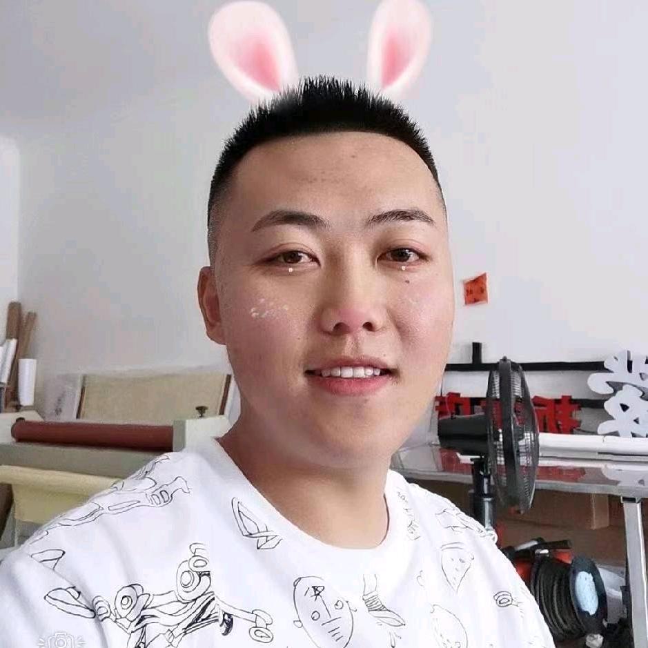 中冶徳贤华府贾伟