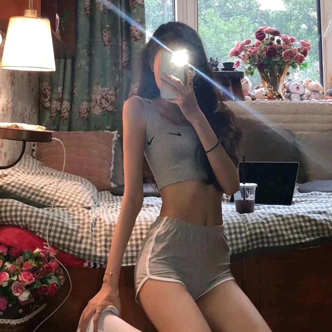 秋秋爱跳舞