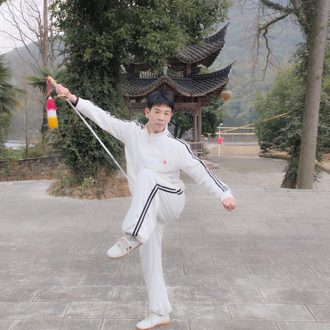 奉化老吕学太极