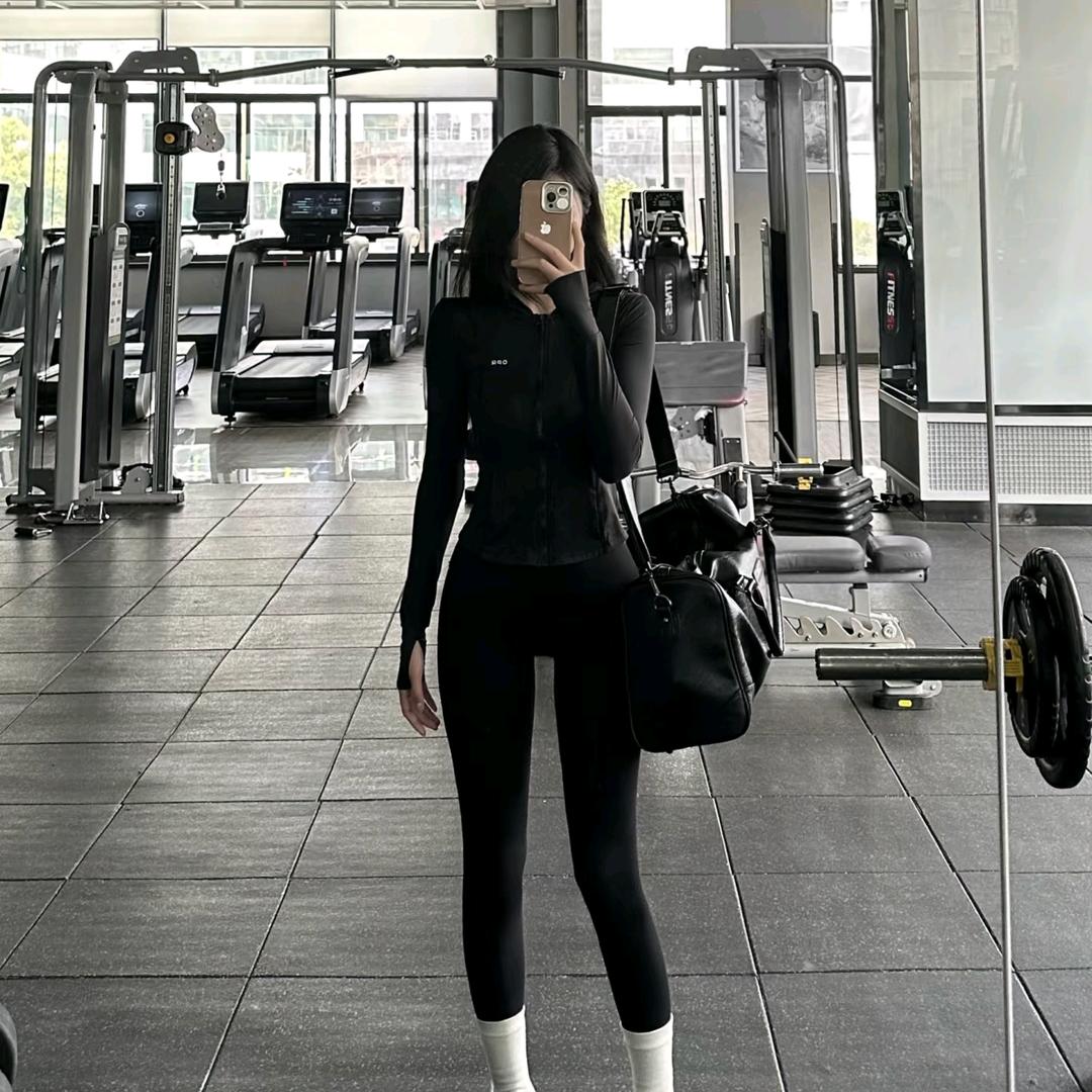 每日打卡   王芳