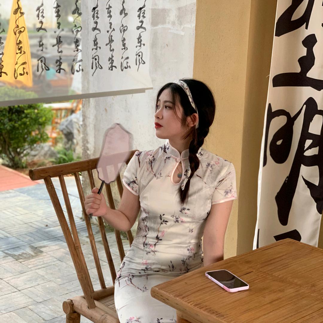 张张的朋友圈🌿