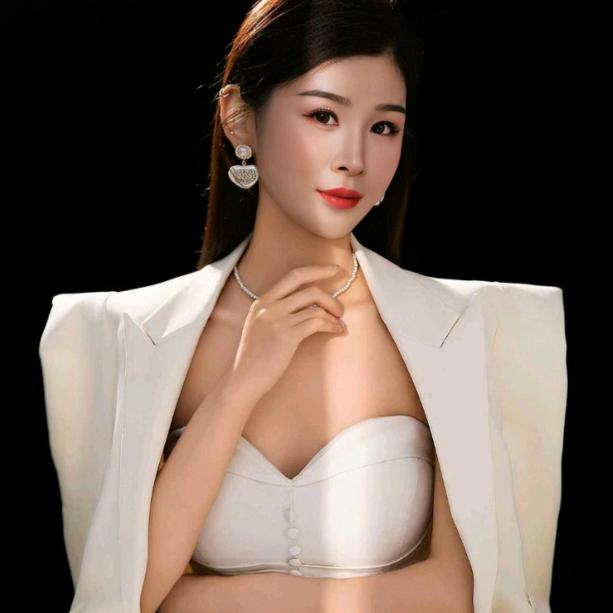 龙海市Mis.s蘇 美业招学员