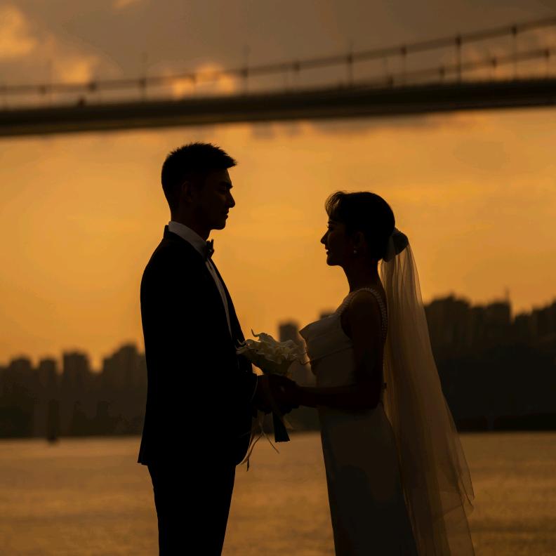 小燕子的杜班长