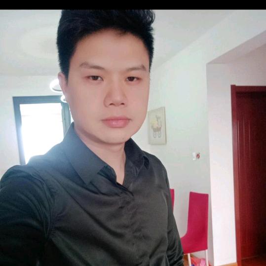 小黄爱音乐