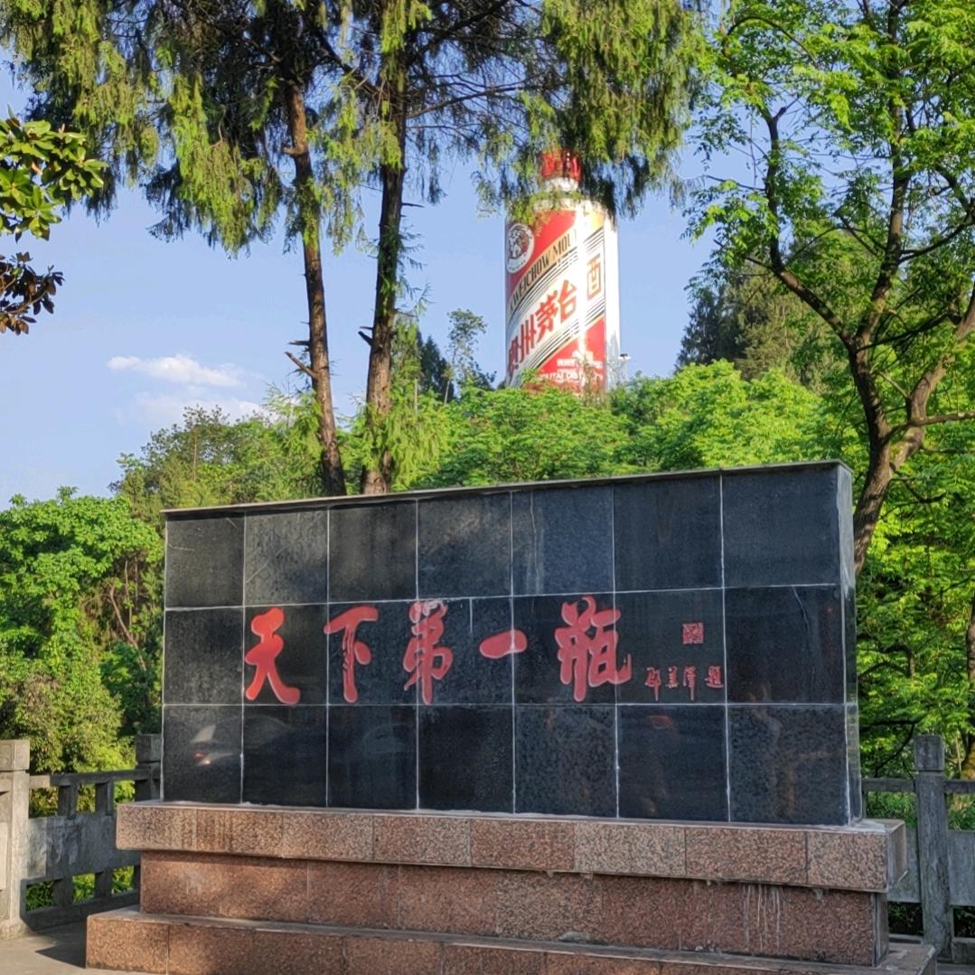 小  林