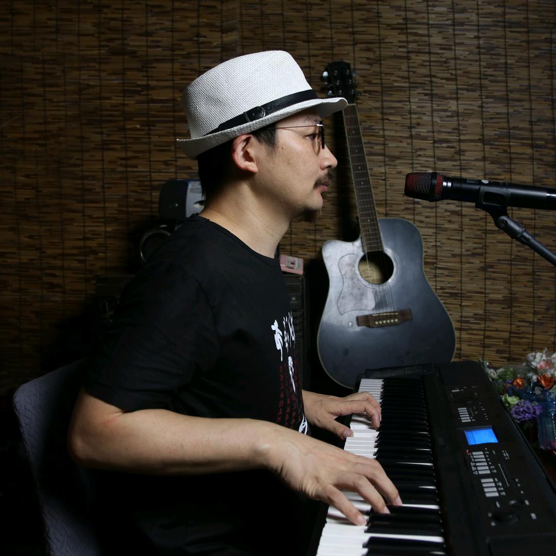 农村小刀（学唱刀郎歌曲）