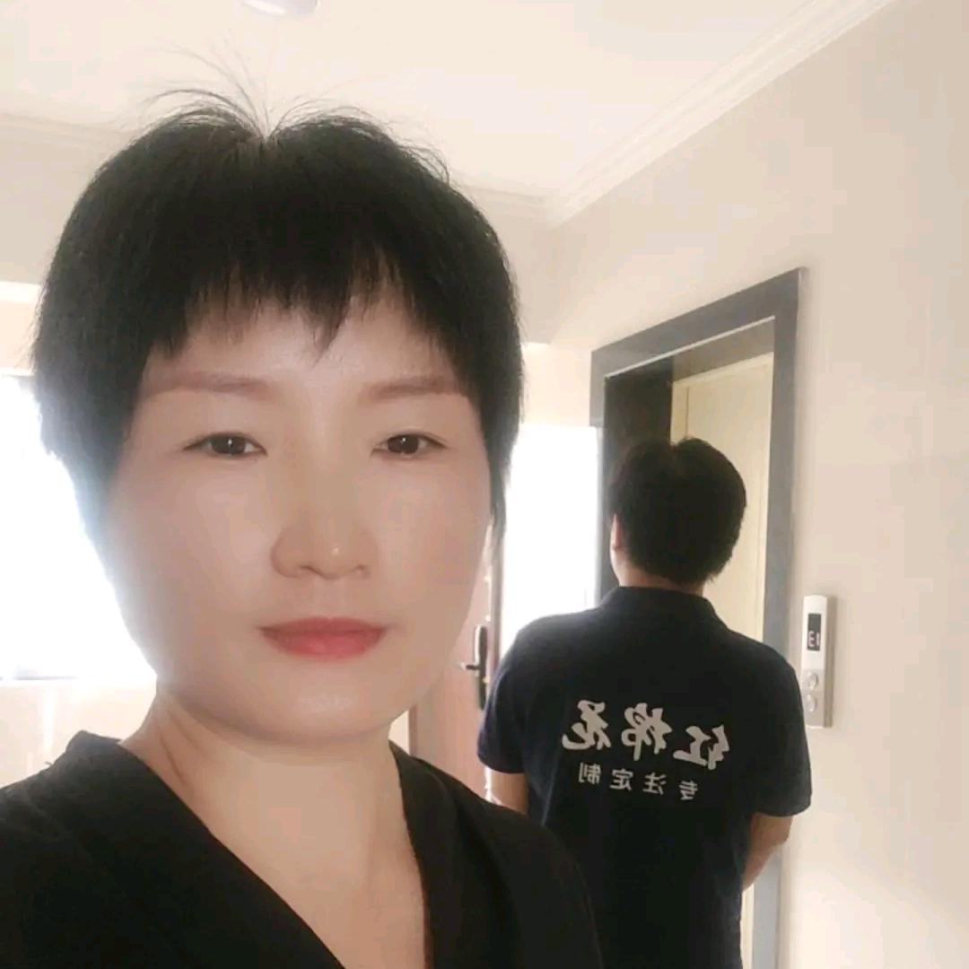 东安定制衣柜海燕