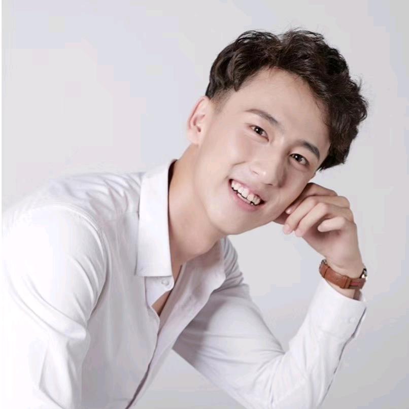 玩小高的龙鱼