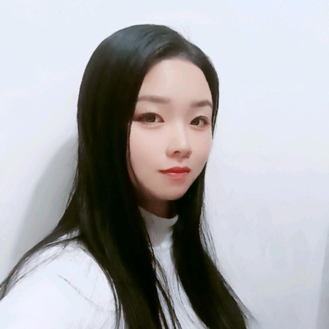 小霞