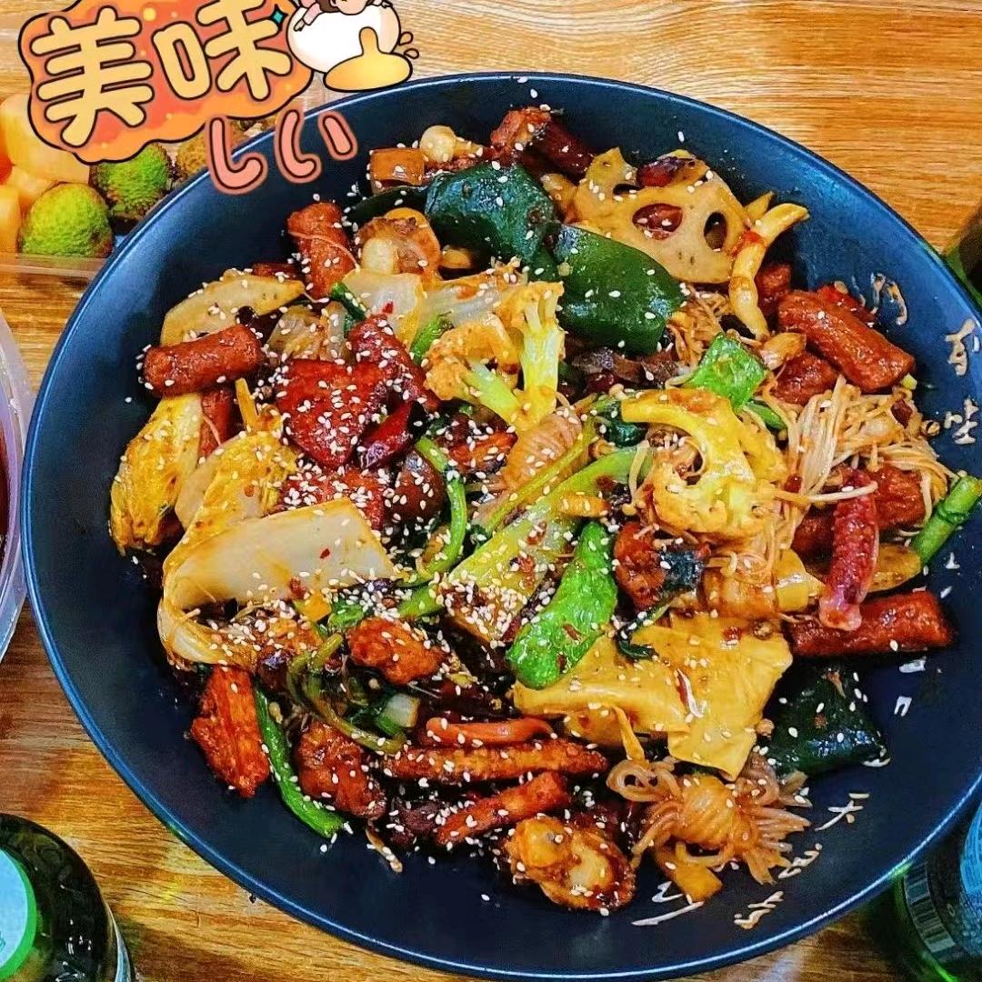 辣食尚麻辣香锅（机场总店）