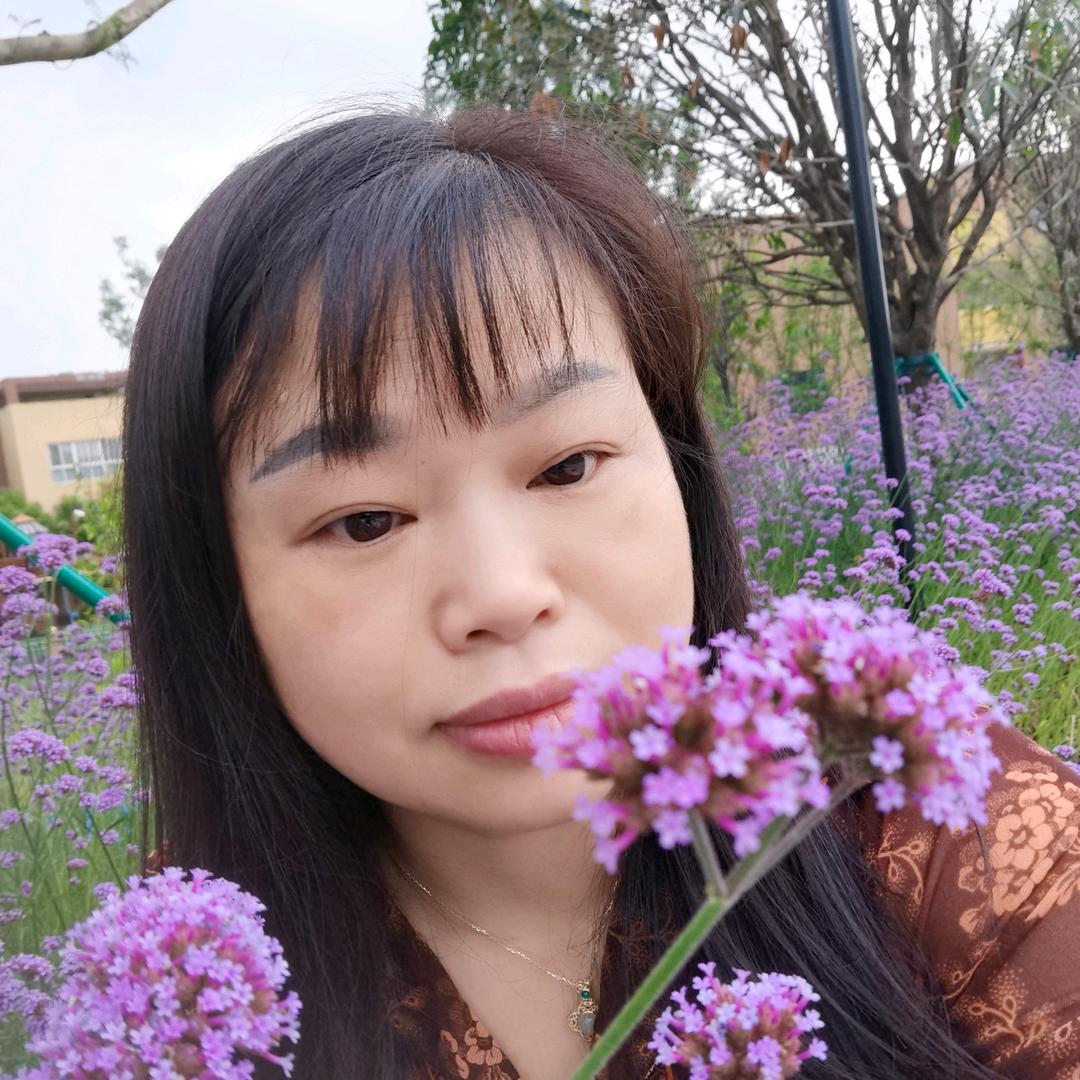 五大花园洗衣洗鞋冯姐