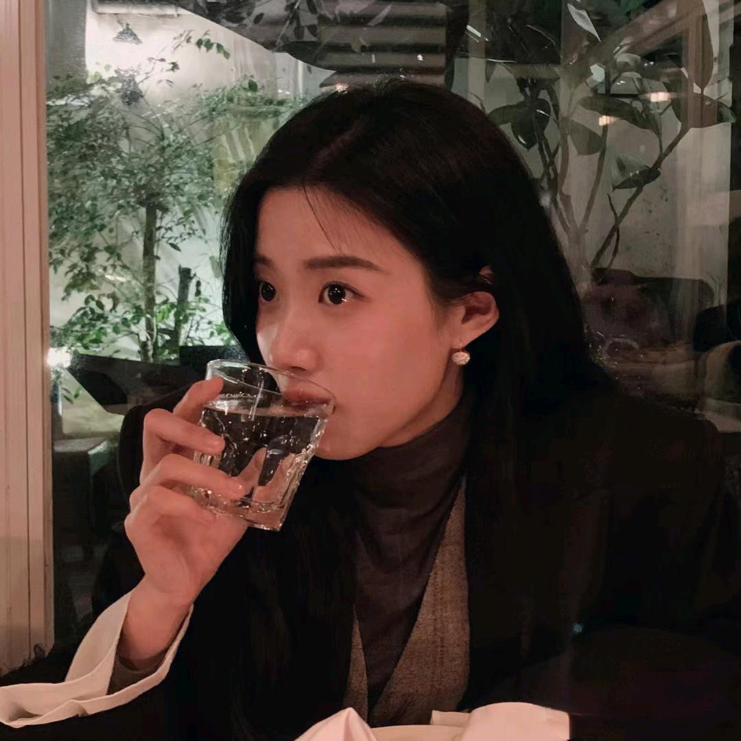姿姿亦儿.