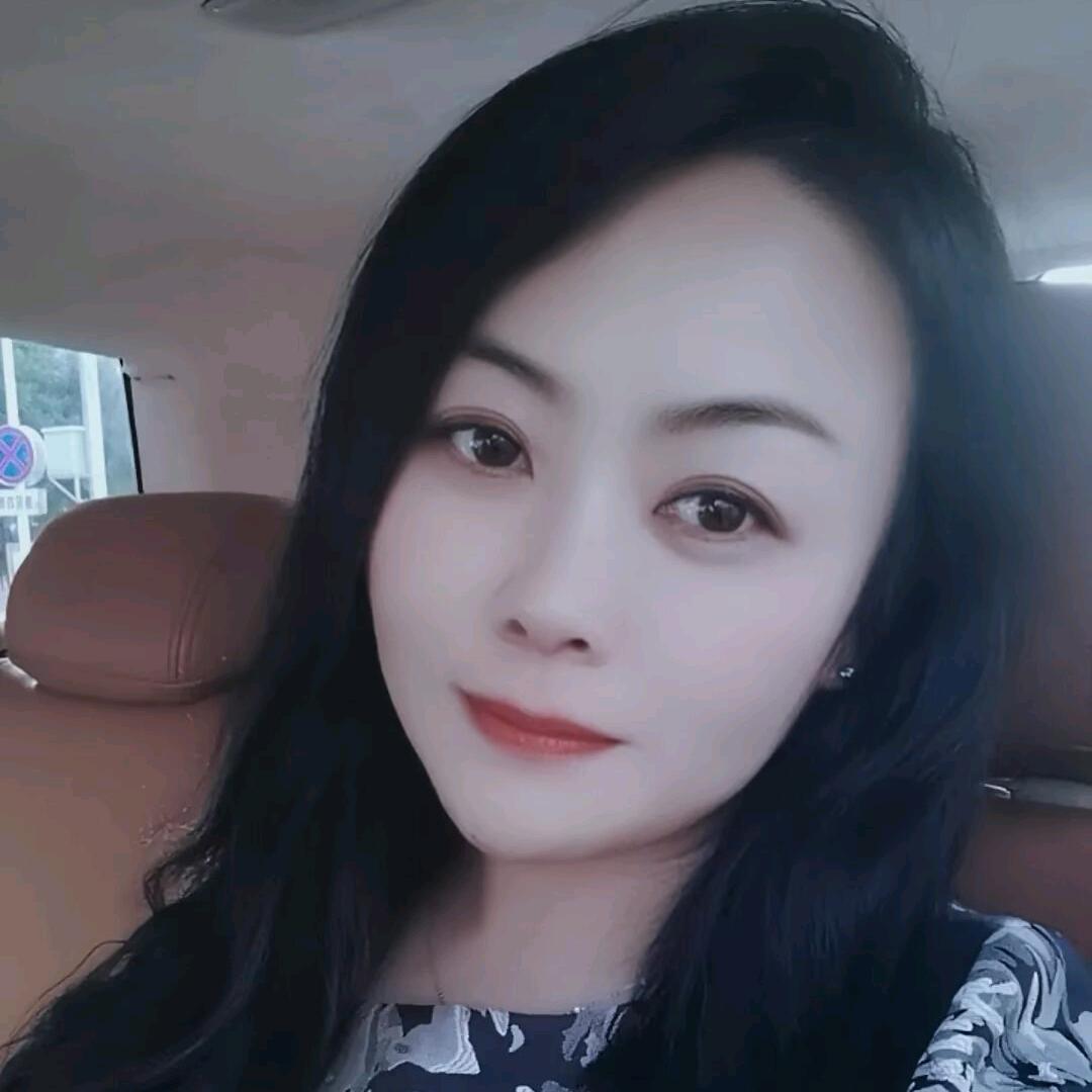酒窝一个