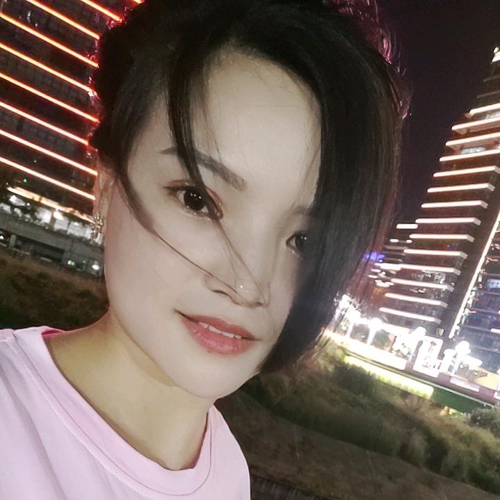 樱花树下的思念