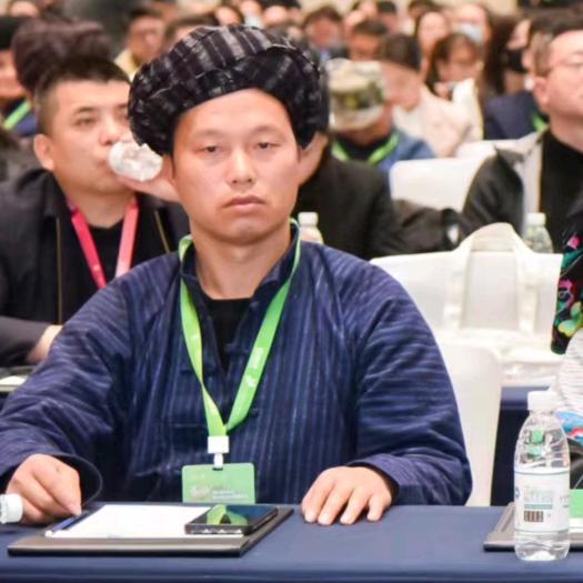 廖师傅，苗族祭司：巴代扎。