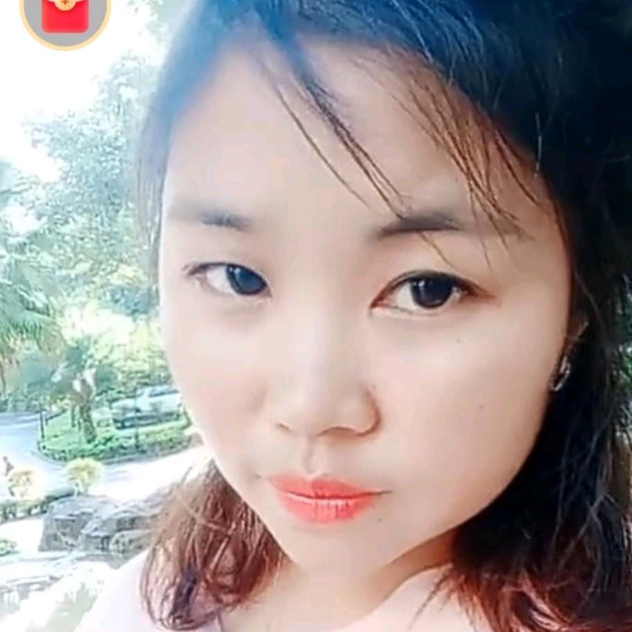 小依伟