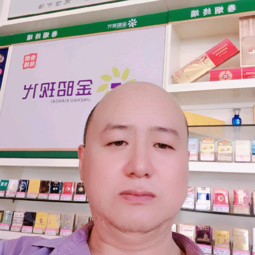 刘从志头像