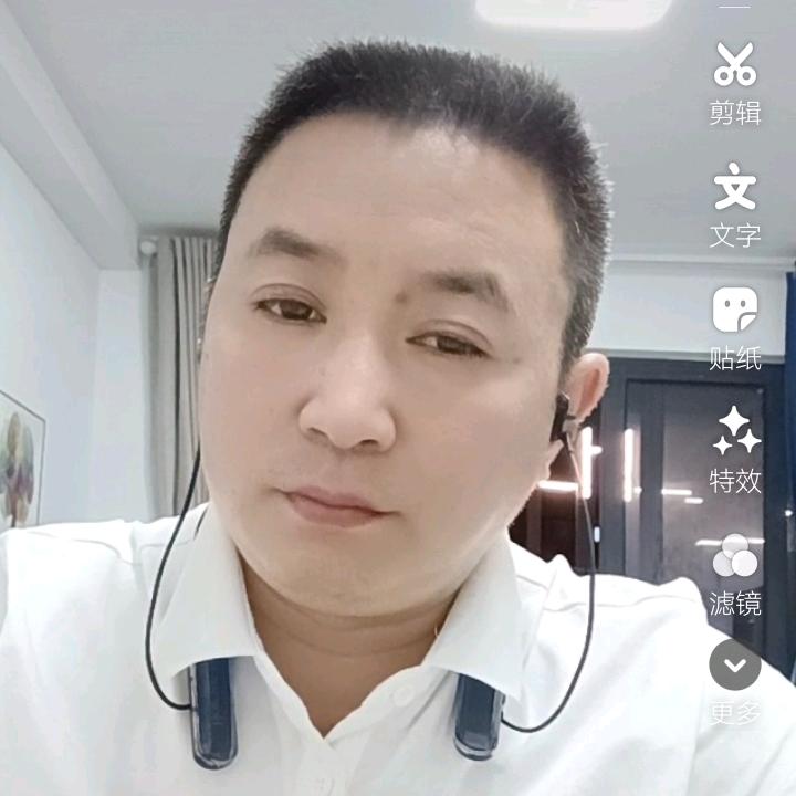 爱的世界只有你