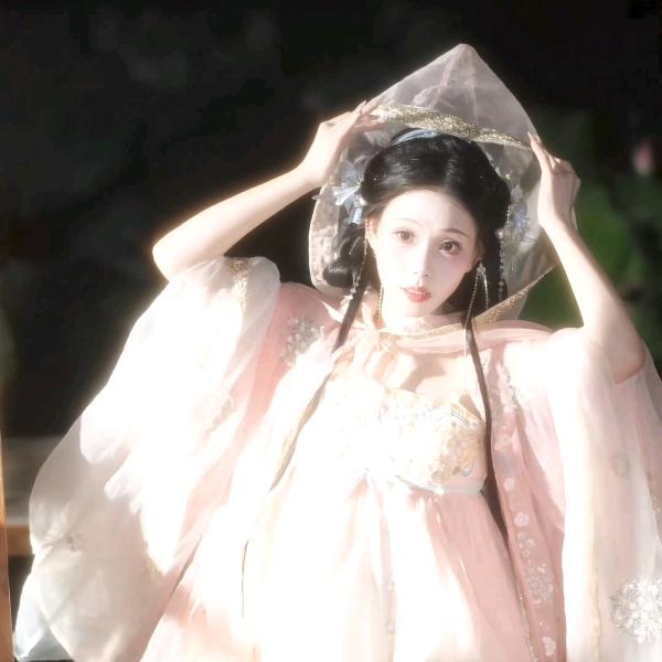 桃桃·千娇୧⍤⃝🍑（乐观爱笑版🔋）