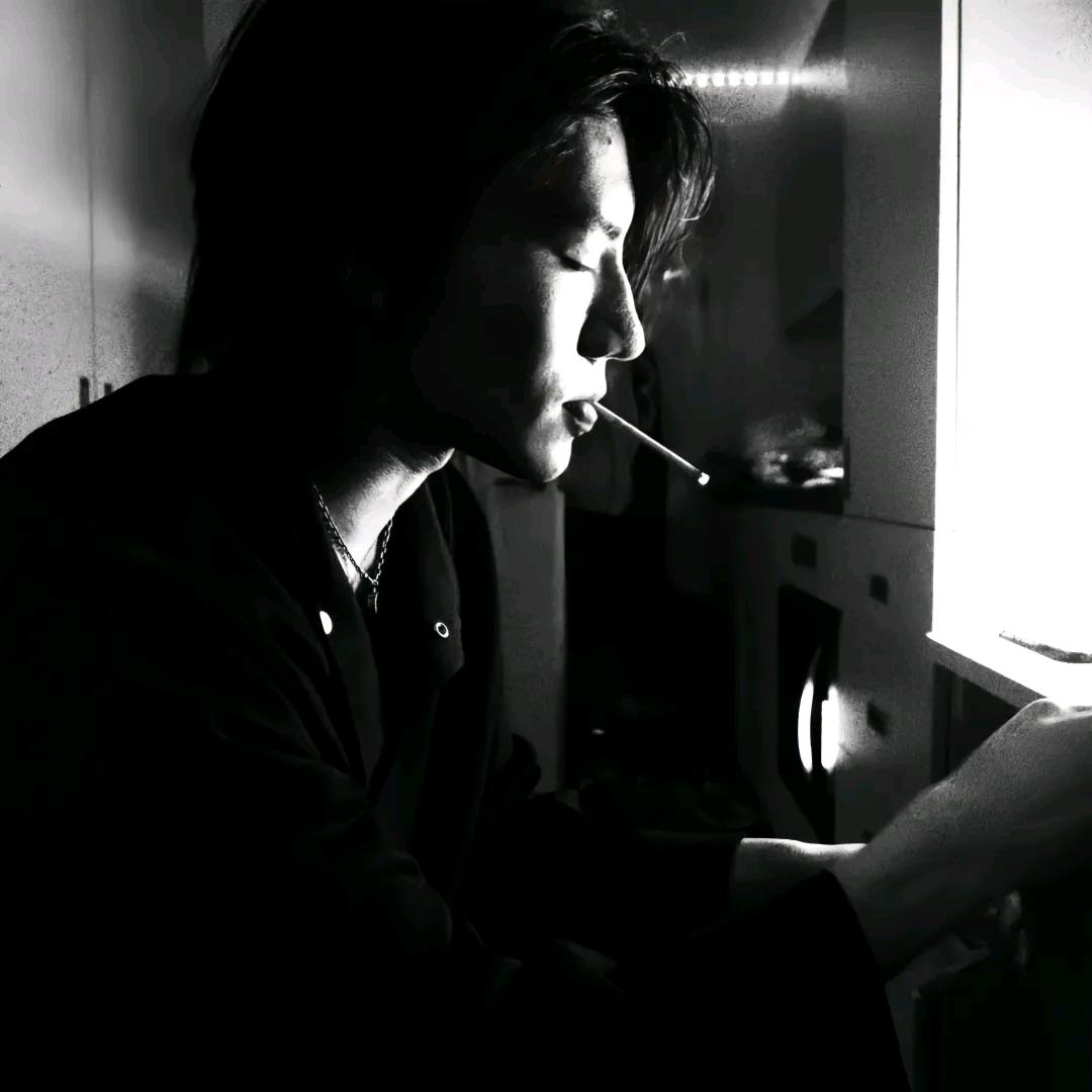 猛踹瘸子那条好腿