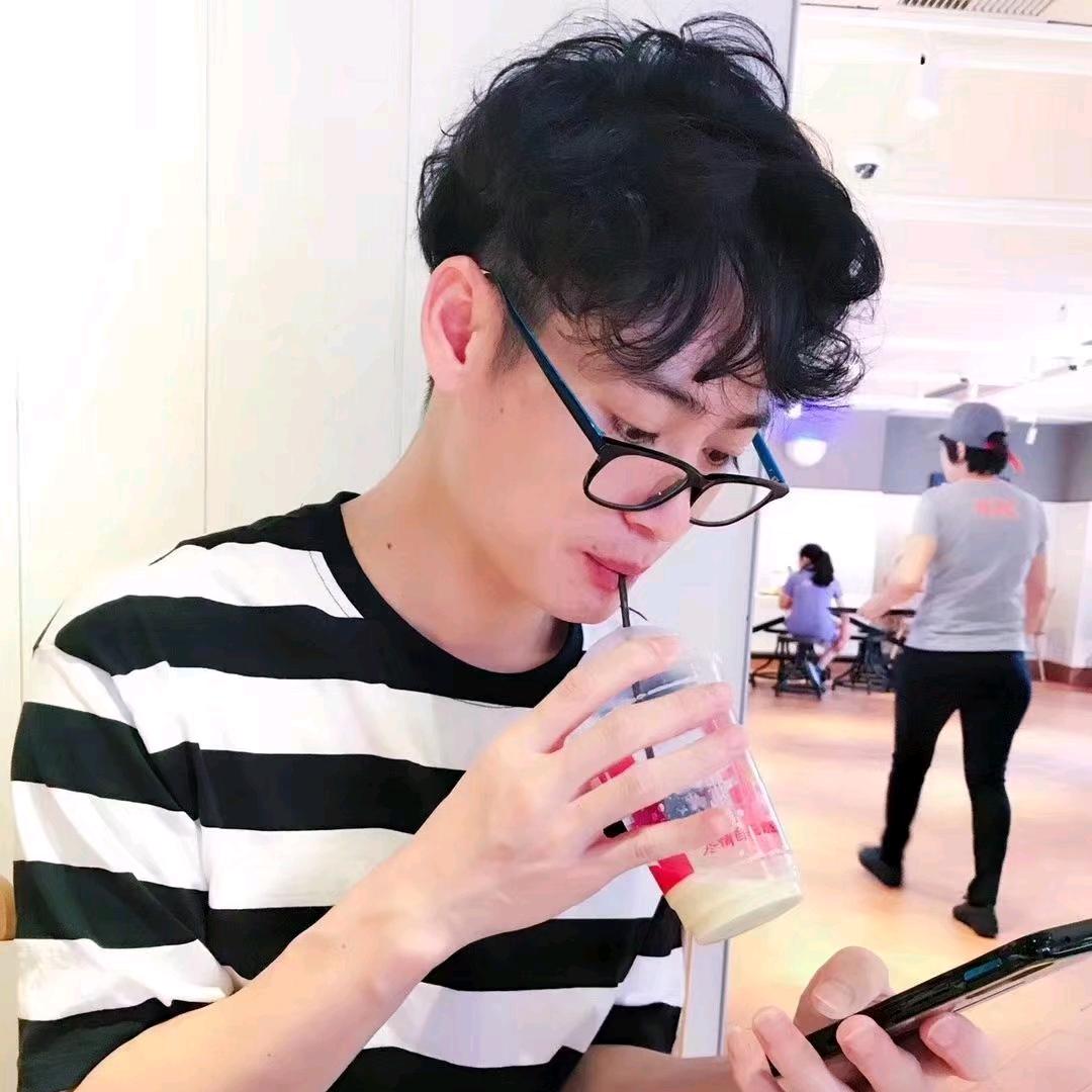 小髙🤡(爱吹牛)