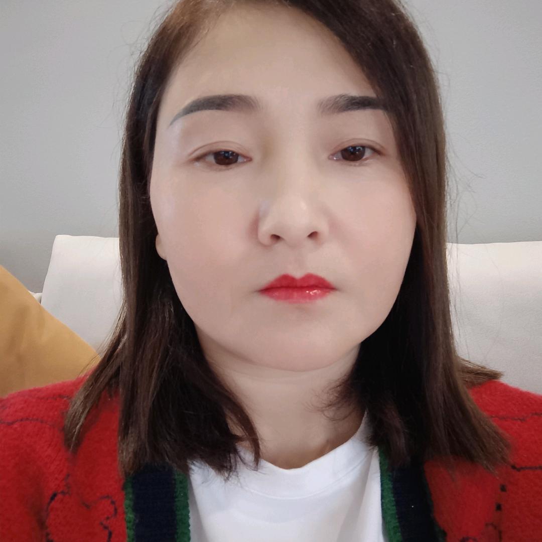 巧笑嫣然