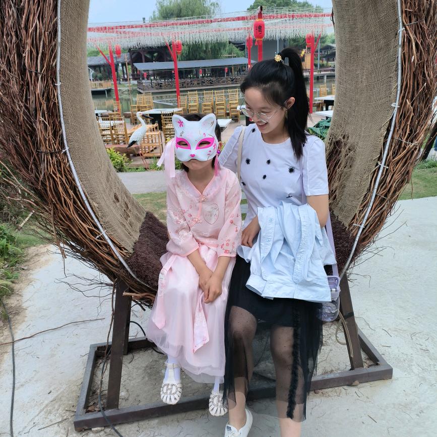 怡语姐妹