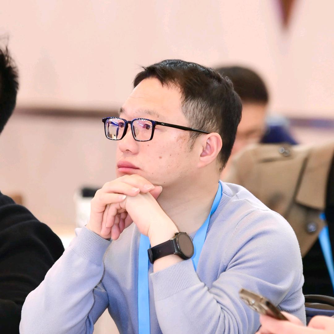 @展览人叶平平