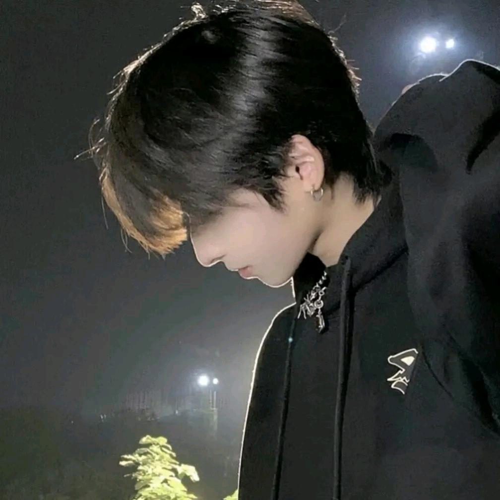 很酷，不高冷