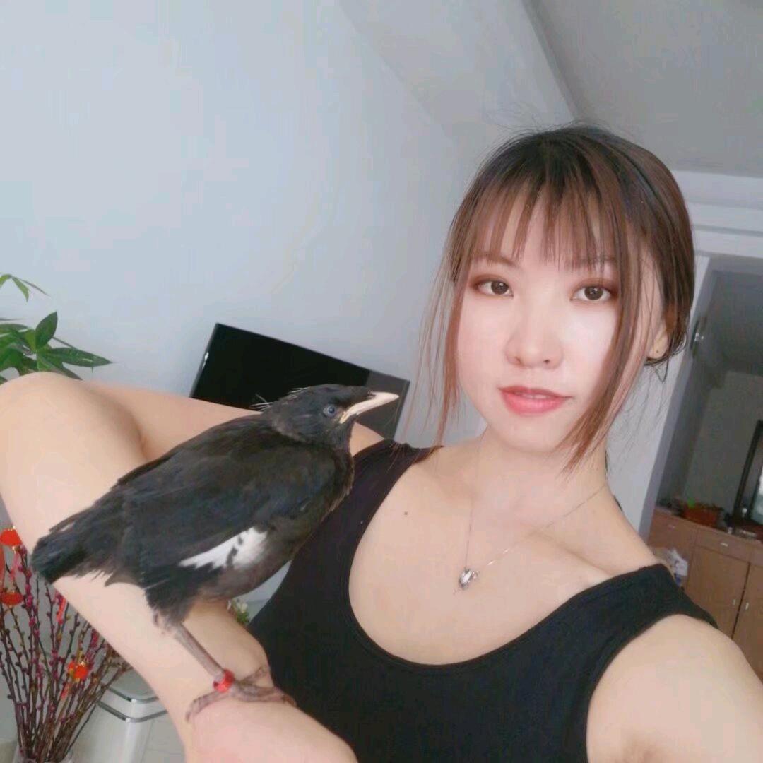铭仕台球俱乐部-小琴