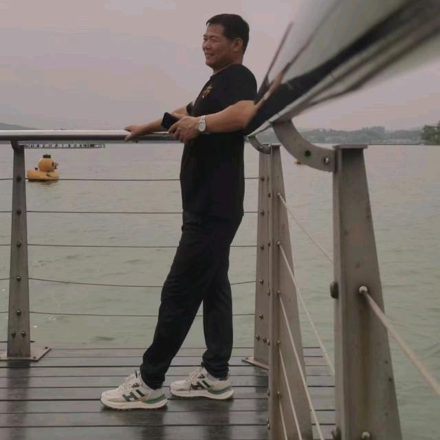 @顧此失疪@😂