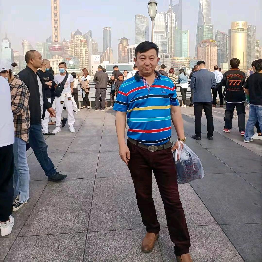 刘金亿🐭等待有缘人