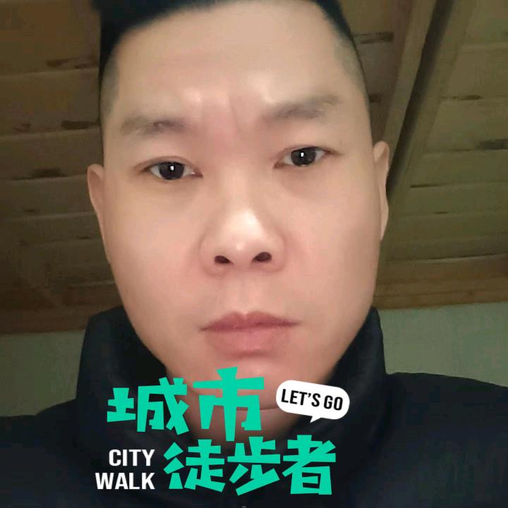 一条孤独的小狼