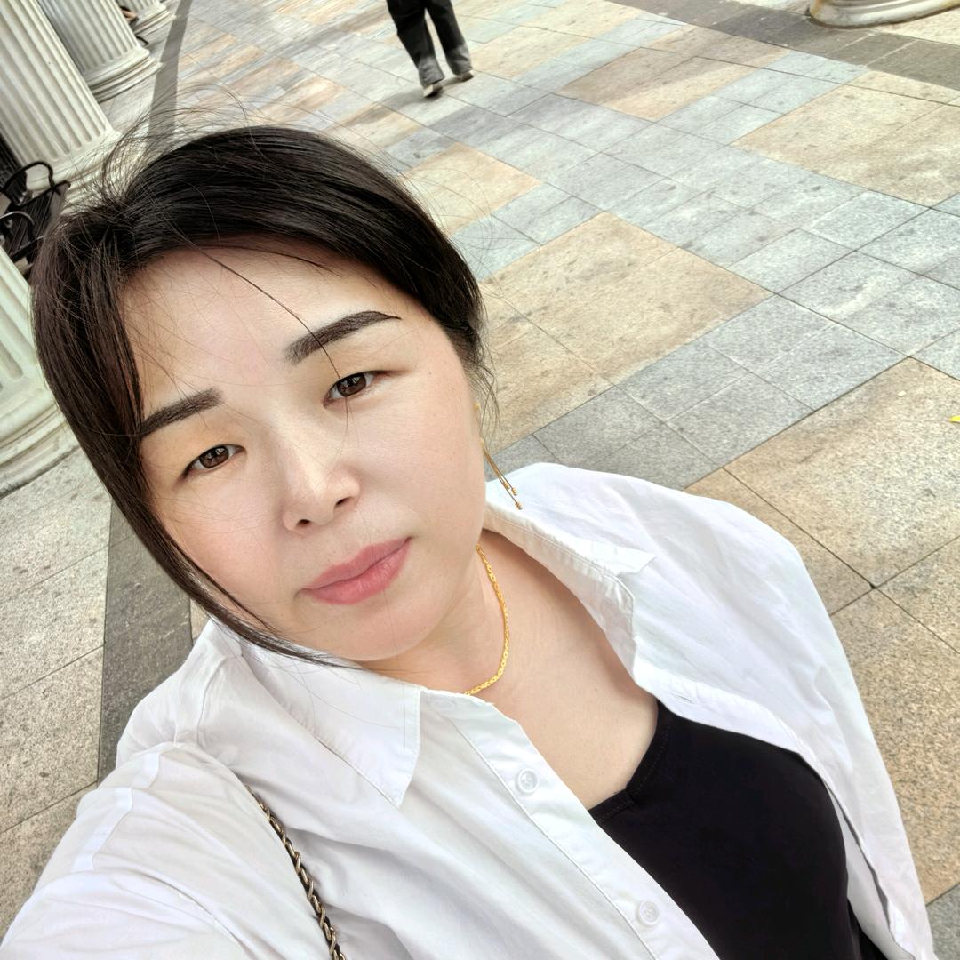 朋友们。这个号之前是给我女儿用了。