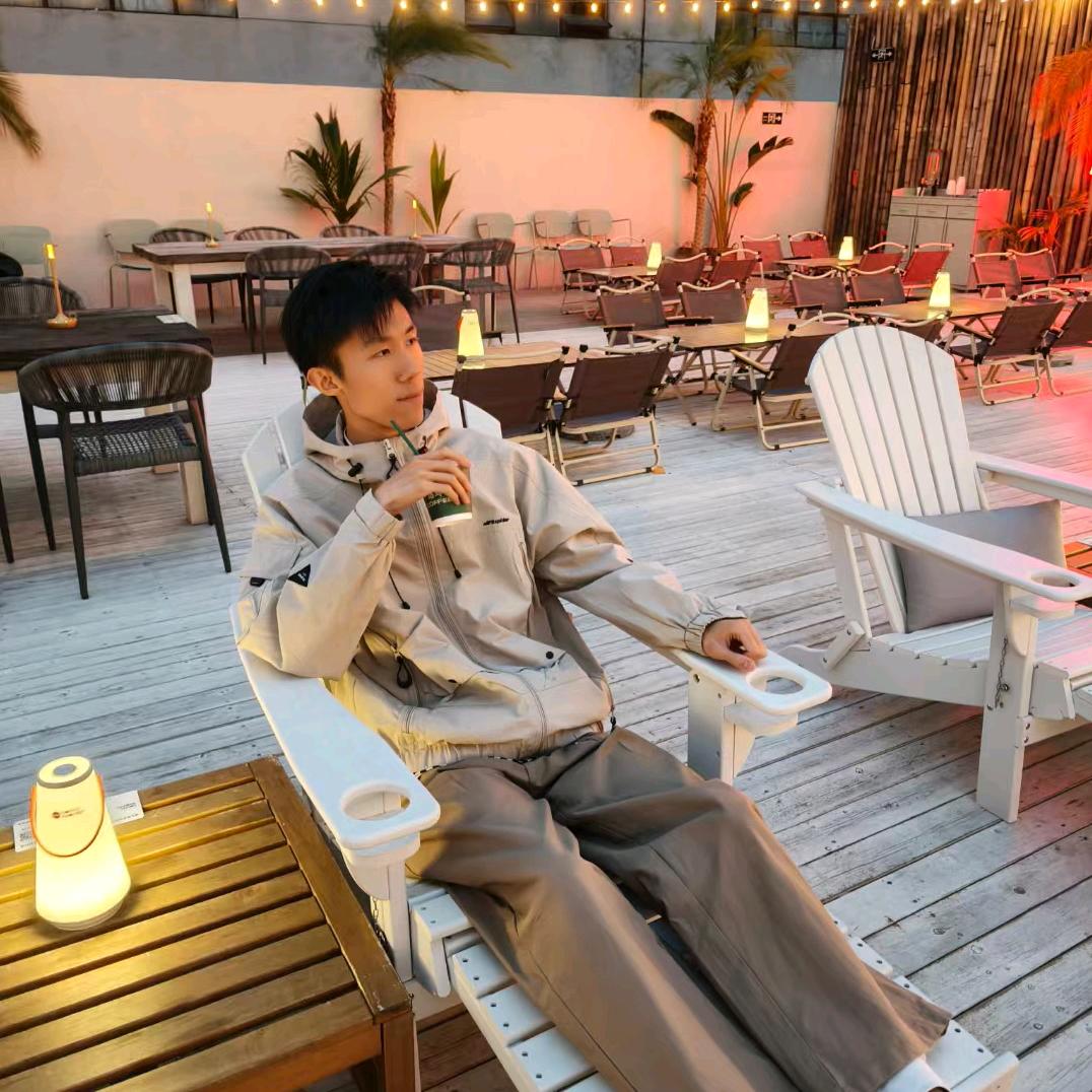 阿杰遛弯记