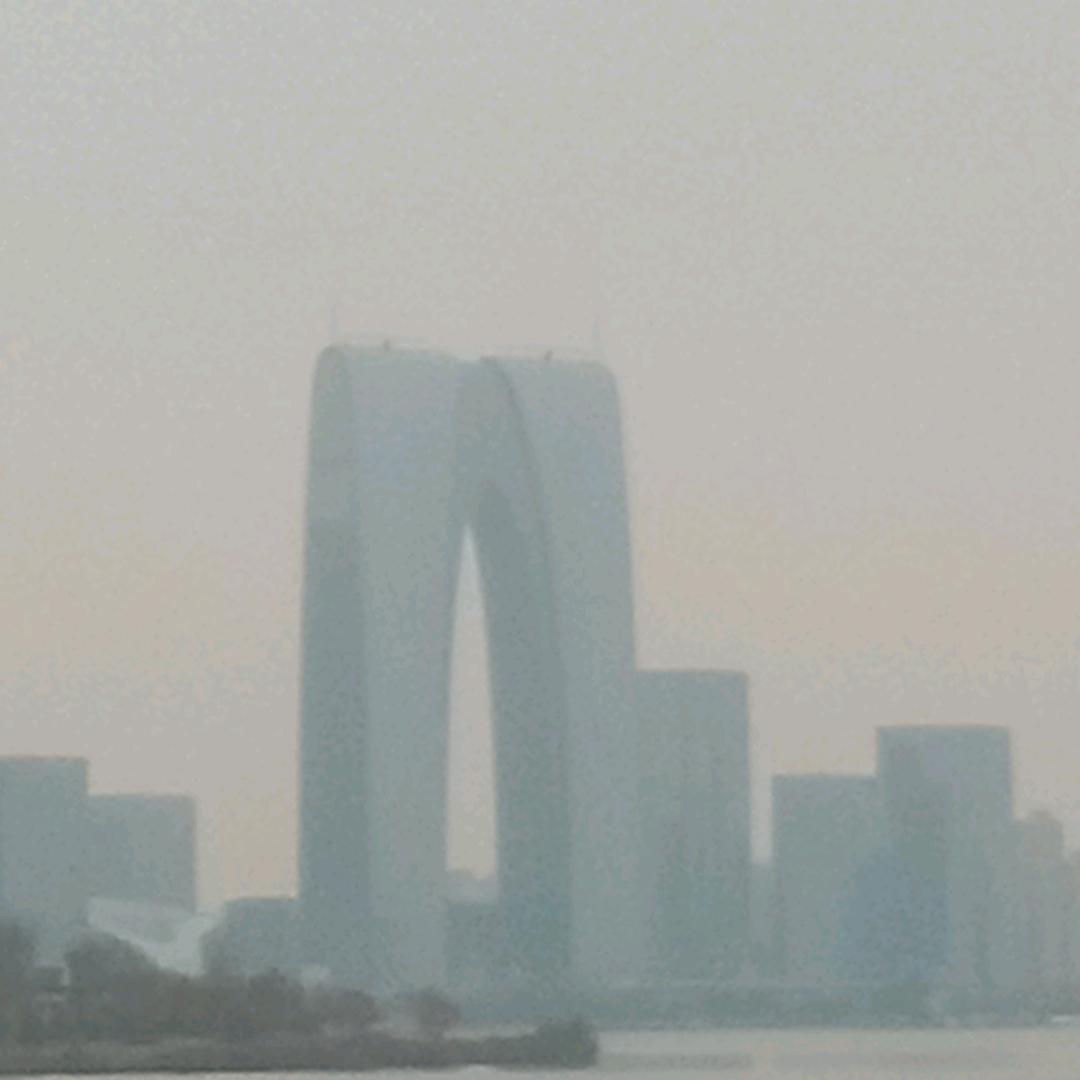 东天东雪人