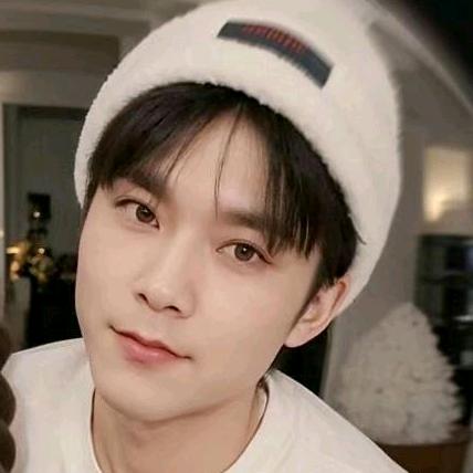 ꧁༺๑冯战必胜๑༻꧂