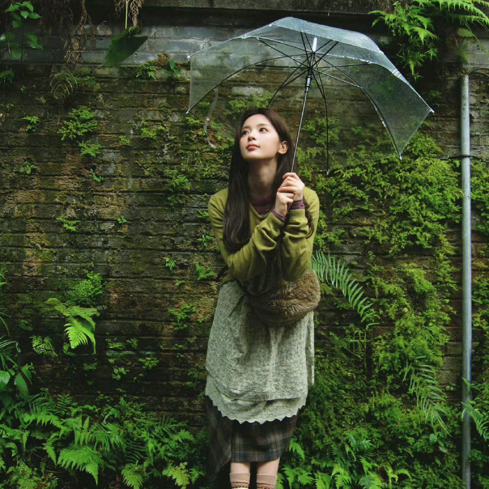 莫离