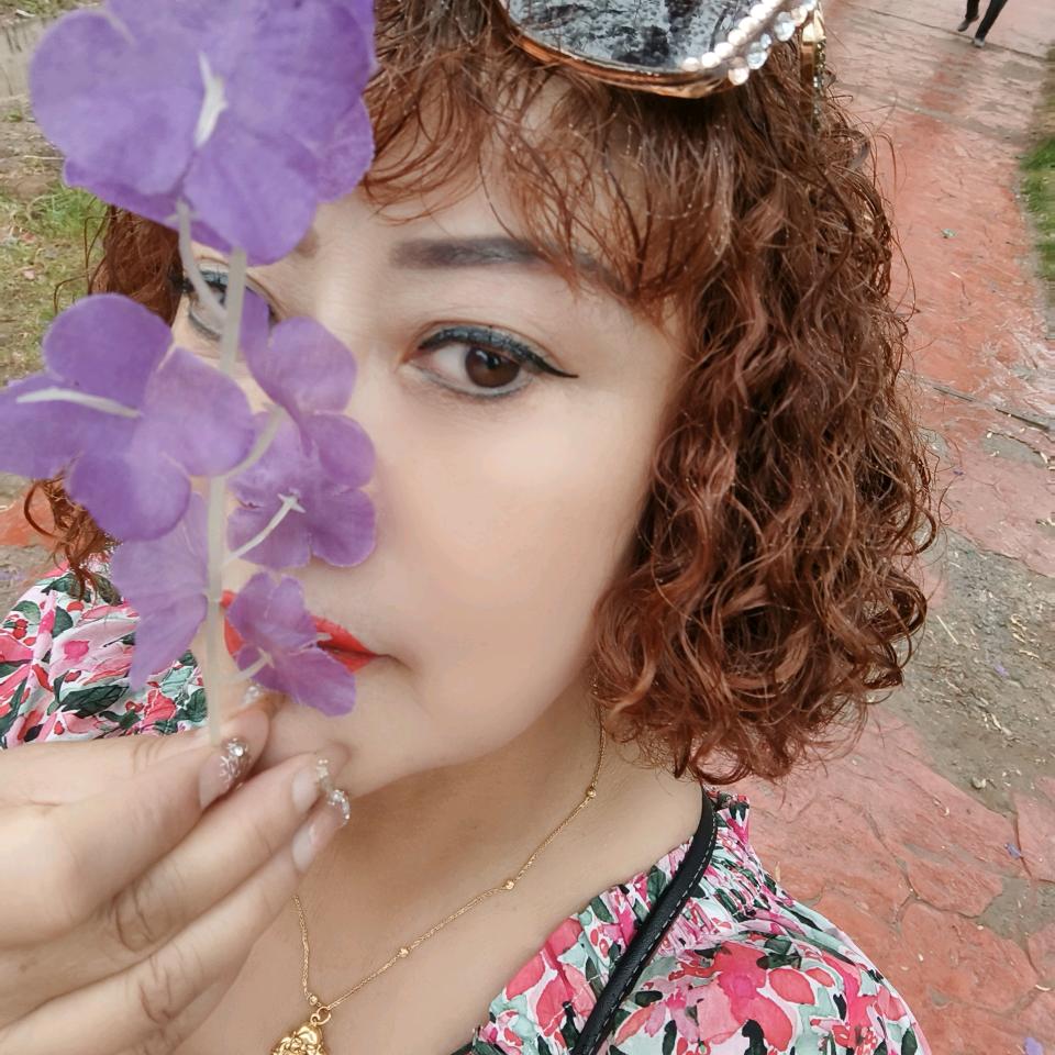 涅槃重生，女人，