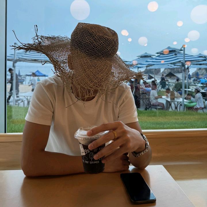 铭铭🚶🏻