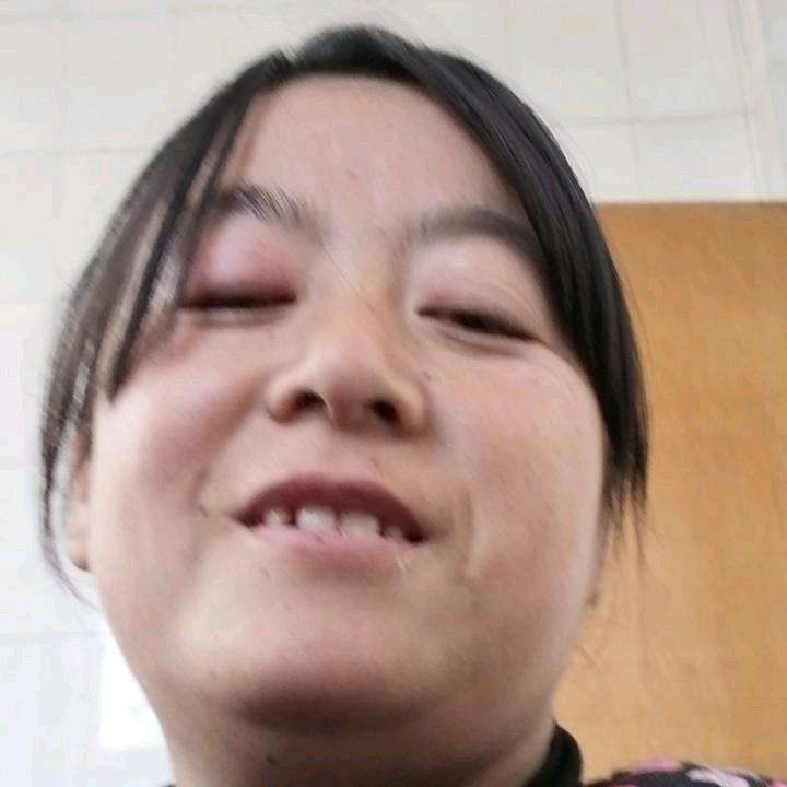用户5896144849512英子