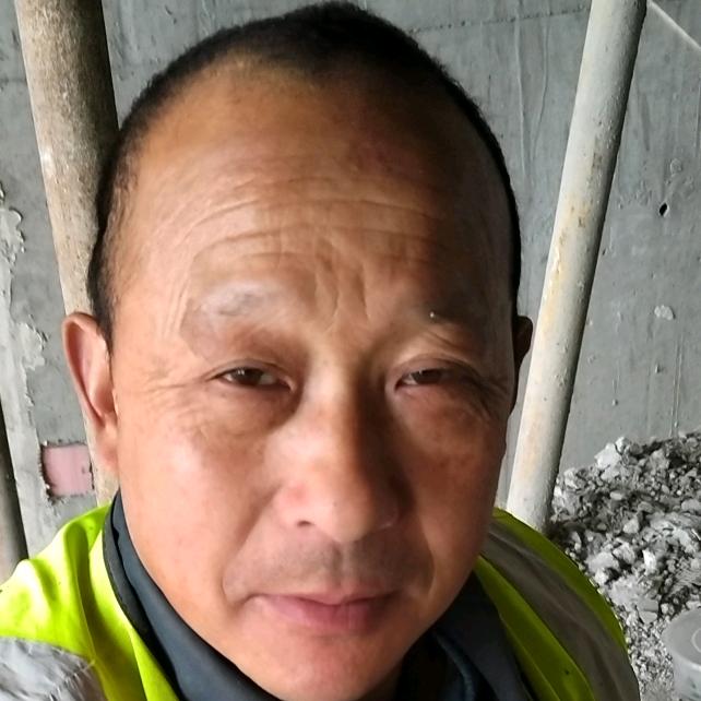 宋二哥,爱老婆。