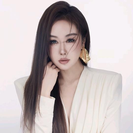 媛总MISS YUAN精品穿搭