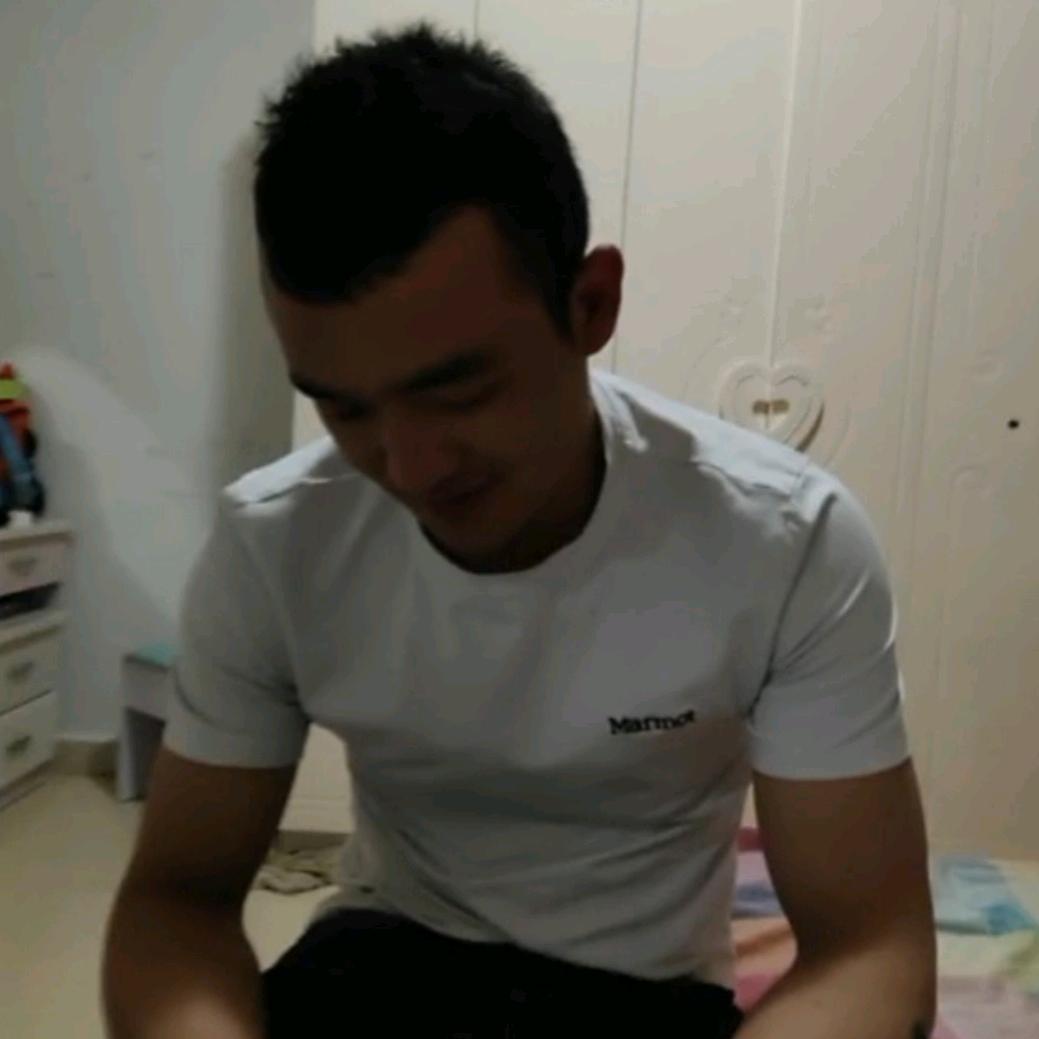 葡萄代办，小廖