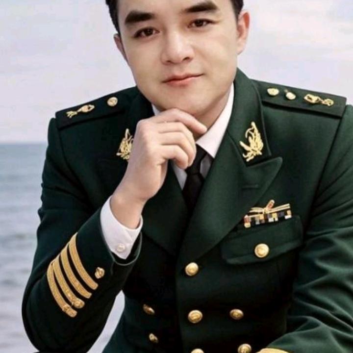 龚伟