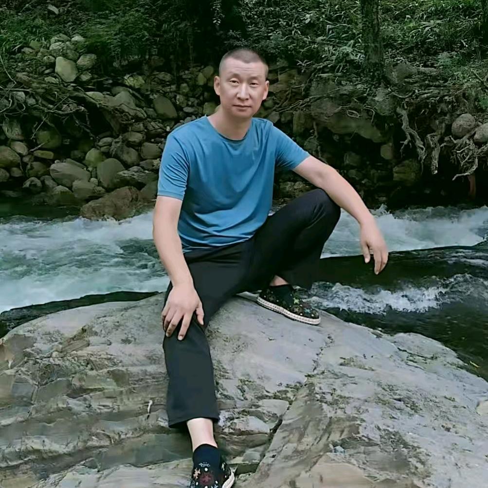 张选峰